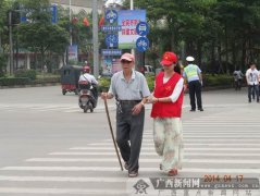 澳门金沙赌场_澳门金沙网址_澳门金沙网站_钦州：用志愿服务播种文明交通